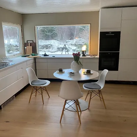 Gjestegard Panzió Valberg
